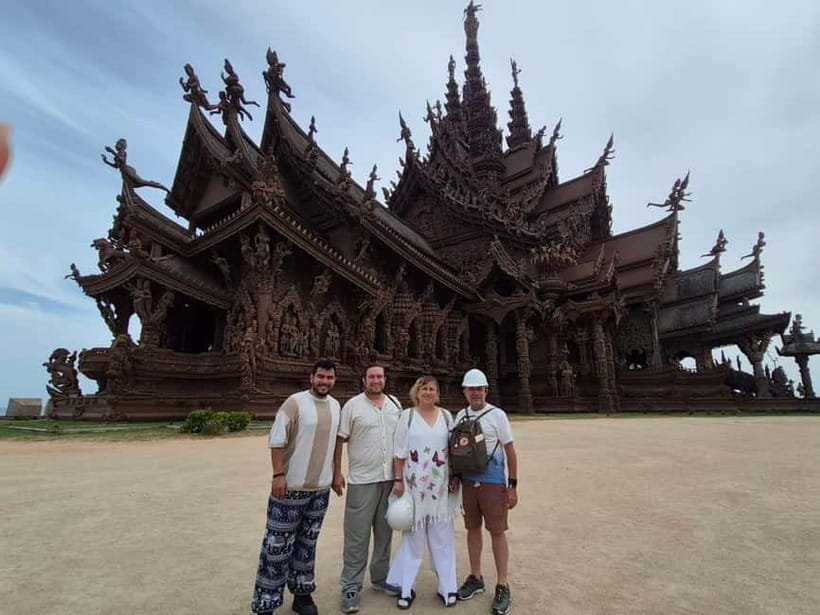 Bangkok: Pattaya Truth Sanctuary Guided Tour & Coral Island - Coral Island (Koh Larn): beach time you can shape your way