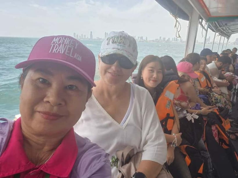 Bangkok: Pattaya Truth Sanctuary Guided Tour & Coral Island - The boat and ferry legs: fun, but expect waits