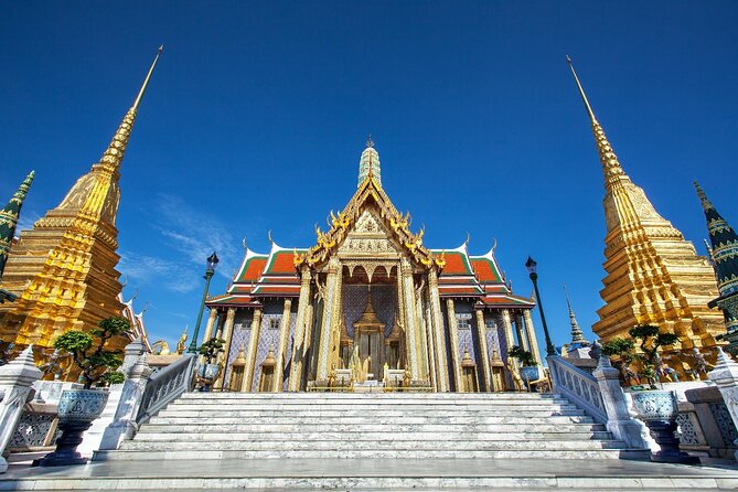 Bangkok Private Guide In and Around - Golden Mount (Wat Saket): a view stop that breaks up the crowds