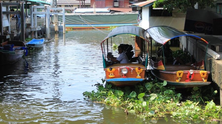Bangkok: Private Thonburi Longtail Boat Tour & Wat Pho Visit - Key things to know before you go