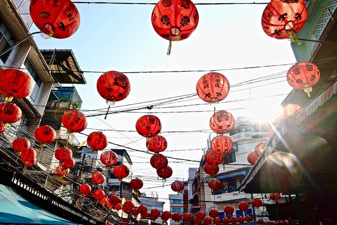 Bangkok Private Walking Food Tour with 10+ Tastings in Chinatown - The Tastings Feel Like a Full Meal, Not a Snack Tour