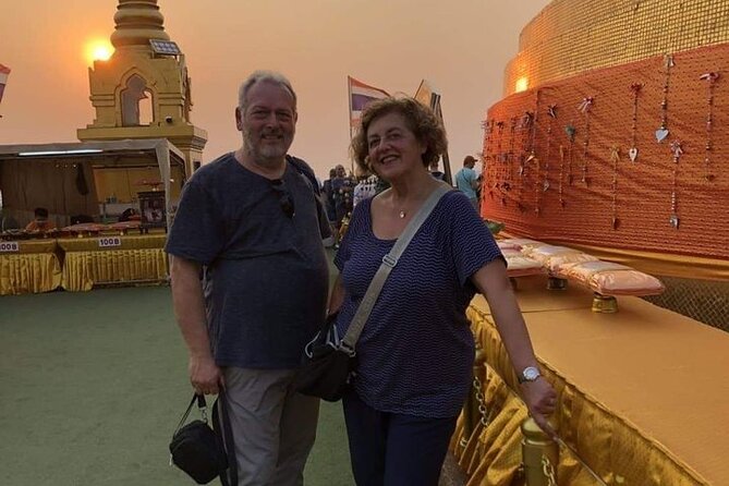 Bangkok Private Walking Tour with A Pro Guide (Tour Car Option) - Adding a museum visit without messing up the flow