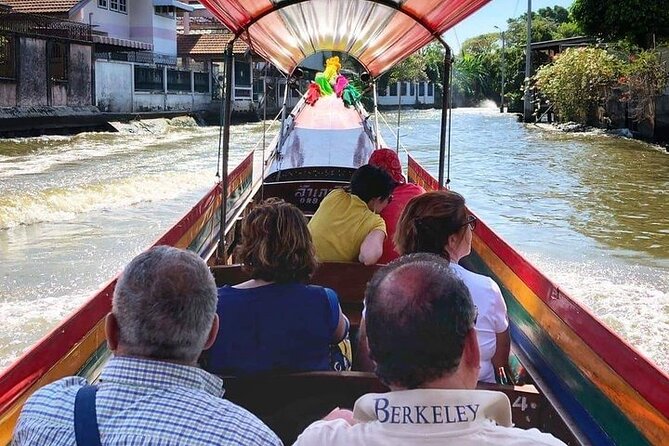 Bangkok Private Walking Tour with A Pro Guide (Tour Car Option) - What to watch for: clear boundaries, especially with temples
