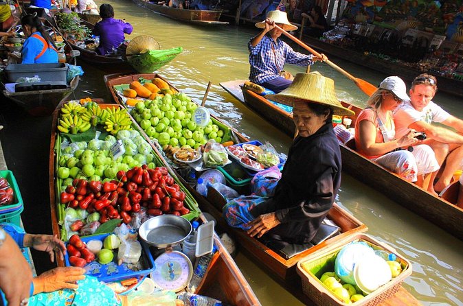 Bangkok: Railway and Floating Market Tour + Dragon Temple - What you actually get for $27, and who should book