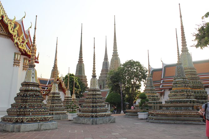 Bangkok Reclining Buddha (Wat Pho) Entrance Ticket - On-site add-ons: massages and the monks’ cats