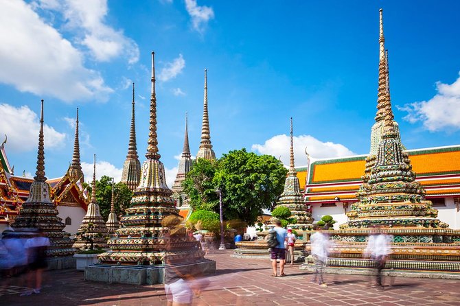 Bangkok Reclining Buddha (Wat Pho) Entrance Ticket - Entering Wat Phra Chetuphon: what you’ll actually see