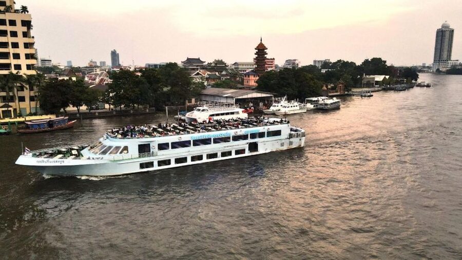 Bangkok: Royal Princess Chao Phraya Dinner Cruise - Why this Bangkok dinner cruise is such a good “night plan”