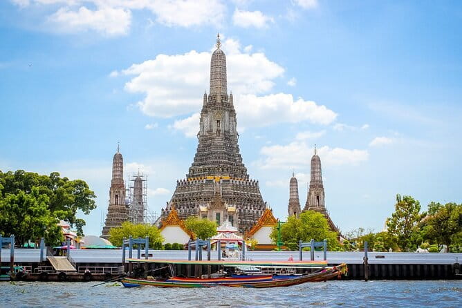 Bangkok's Best: City Highlights & Floating Market Private Tour - Damnoen Saduak Floating Market by Longtail Boat: A Canal Finale