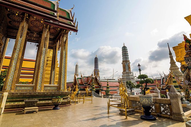 Bangkok's Grand Palace Complex and Wat Phra Kaew Tour - Hotel Pickup, Transport Time, and the Real Meaning of Convenience