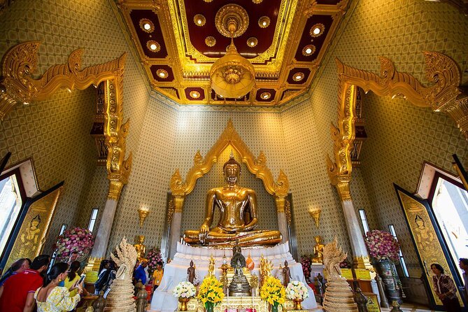 Bangkok’s Sacred Temples & Local Culture Half-Day Tour - Key highlights to plan around