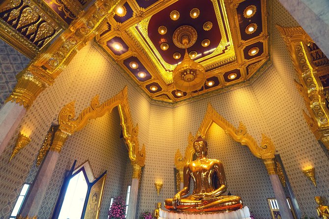 Bangkok’s Sacred Temples & Local Culture Half-Day Tour - Wat Benchamabophit: marble, proportions, and Thai architecture in the last hour