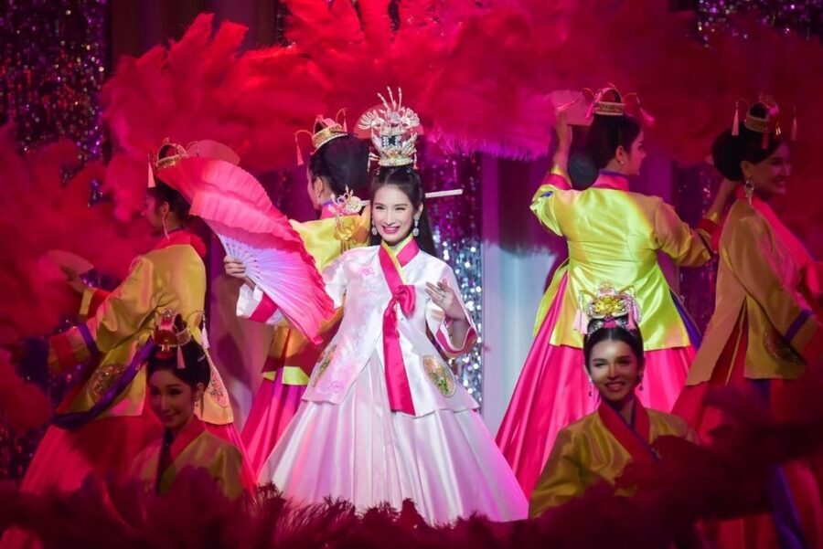 Bangkok: Skip-the-Line Golden Dome Cabaret Show Tickets - Who Should Book This Show, and Who Might Not