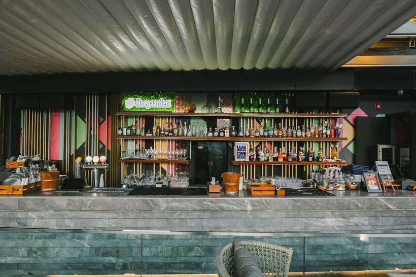 Bangkok: Sky on 20 Rooftop Bar With Free Flow Drinks - Rules, Age Limits, and What to Wear
