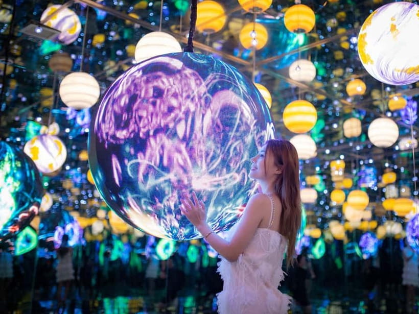 Bangkok: Space & Time Cube Ticket Options 9D Film or VR Game - Crowds, comfort, and timing in Bangkok