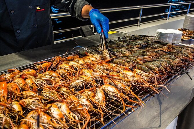 Bangkok Sunset or Evening Dinner Cruise (The Planet Cruise) - Dinner that is meant to be easy, but crowds are real