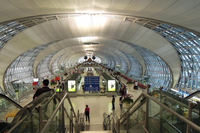 Bangkok Suvarnabhumi Airport VIP Fast-Track Lane Service - Why Suvarnabhumi Feels So Different in Peak Hours