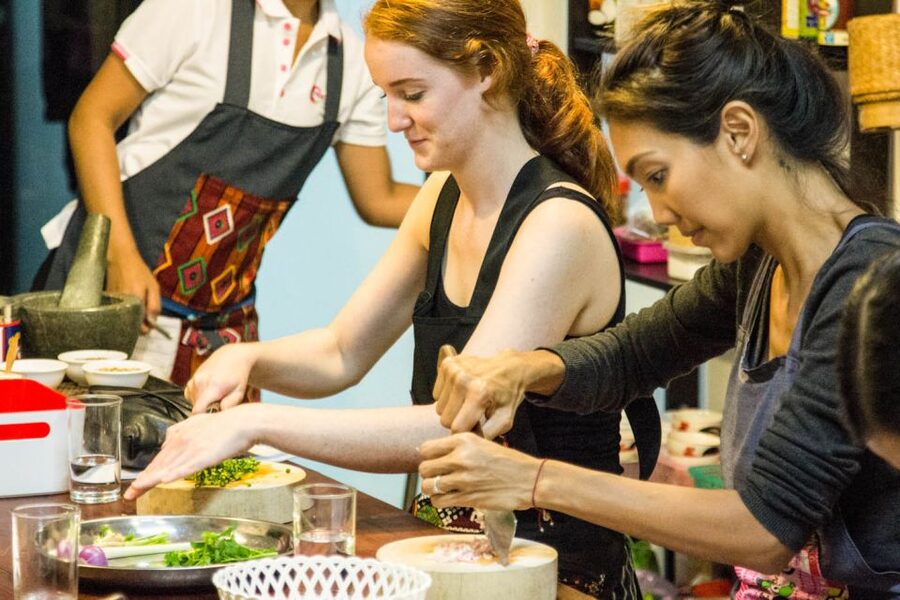 Bangkok: Thai Cooking Class and Onnuch Market Tour - Price and value: what $43 gets you in a 4-hour half-day