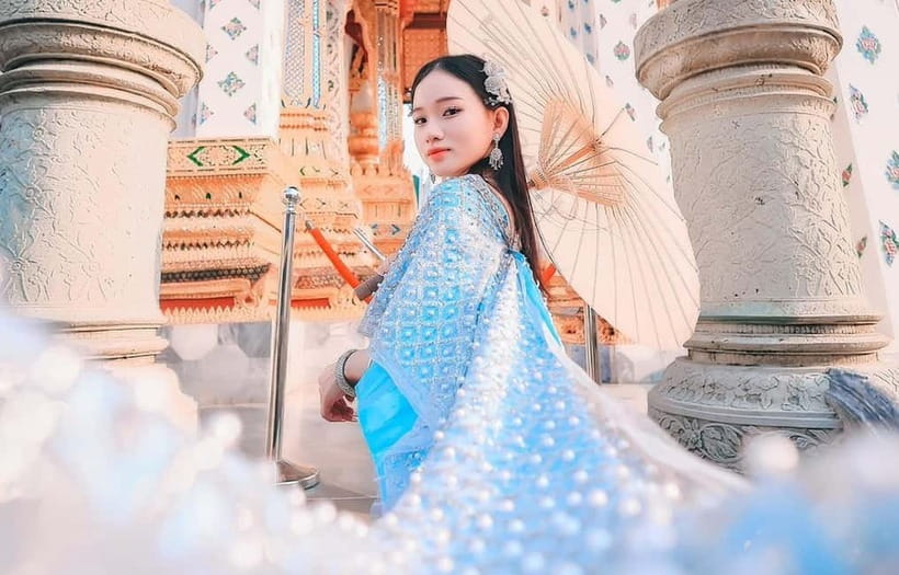 Bangkok: Thai Costume Rental + Hairdo, Makeup & Accessories - How the Styling Works Before You Head Out