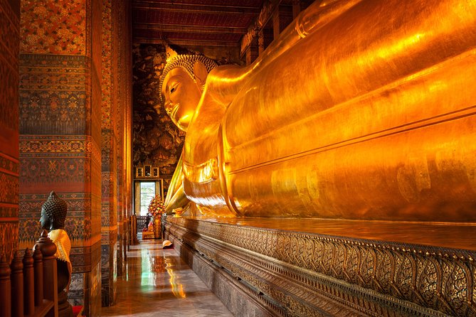Bangkok: The Grand Palace, Wat Pho, and Wat Arun Walking Tour - A 4-hour route that helps you read Bangkok fast