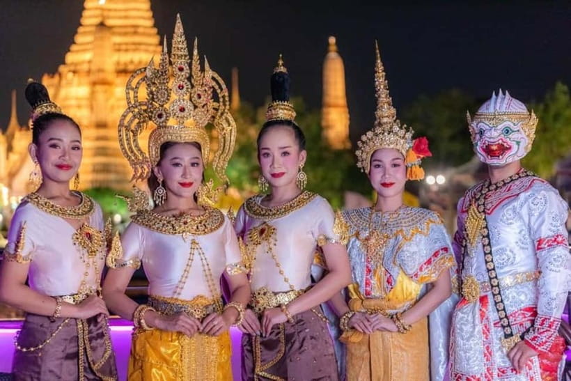 Bangkok: The Newest Luxury 5-Star Bangkok Chao Phraya Cruise - What the 3-deck design means for your actual view