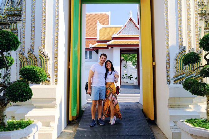Bangkok Thrilling Tuk Tuk Tour (Private & All-Inclusive) - Wat Saket and other classic temple hops on the route