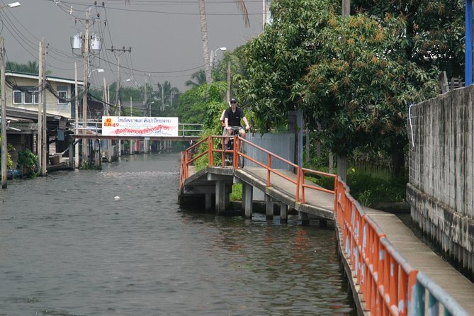 Bangkok Tour by Boat and Bike - Group size, comfort, and practical expectations