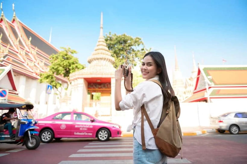 Bangkok Tuk-Tuk City Sightseeing Tour - Family-Friendly Pace and Why the Guide Matters
