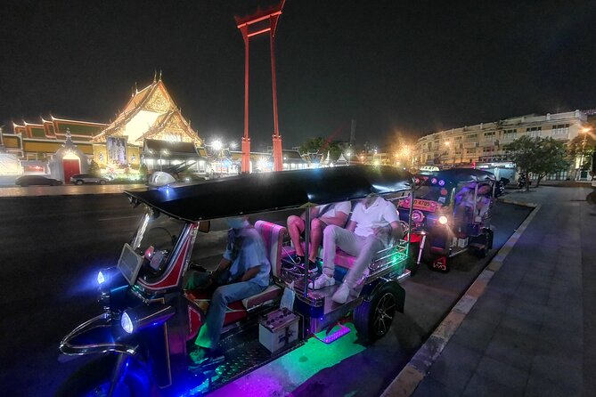 Bangkok Tuk Tuk Food Tour By Night - Flower market after dinner: why it works in the evening