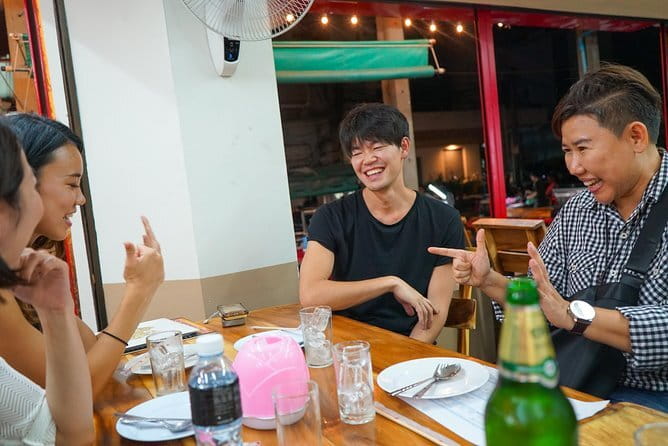 Bangkok Tuk Tuk Night Tour with food & drinks in Siam & Silom - Siam and Silom at night, why this route works