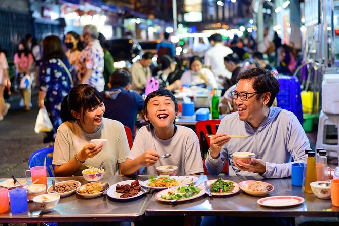 Bangkok Tuk-Tuk Tour by Night with Chinatown Street Food Meal - Pak Khlong Flower Talat: Thailand’s big flower market at night