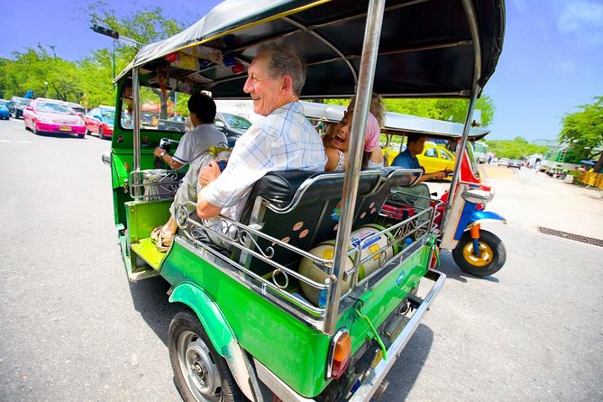 Bangkok Tuk Tuk Walk & Temple Tour With Wat Pho, Arun & Traimit - Key points to know before you go