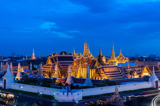 Bangkok Under the Night Lights by TUK-TUK (SHA Plus) - Stop 6: Sao Chingcha (Giant Swing), short ride, big photo energy