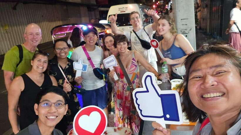 Bangkok Walking Tour : Mouthwatering Journey Food Tour - History and Culture Moments That Make the Food Click