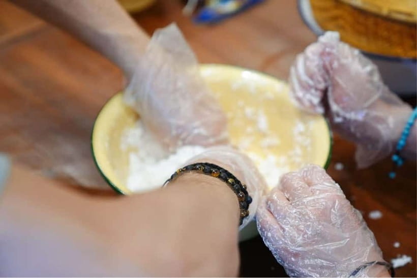 Bangkok: White Lotus Thai Cooking Class with Market Tour - Cooking 4 Thai dishes step by step, with real choices