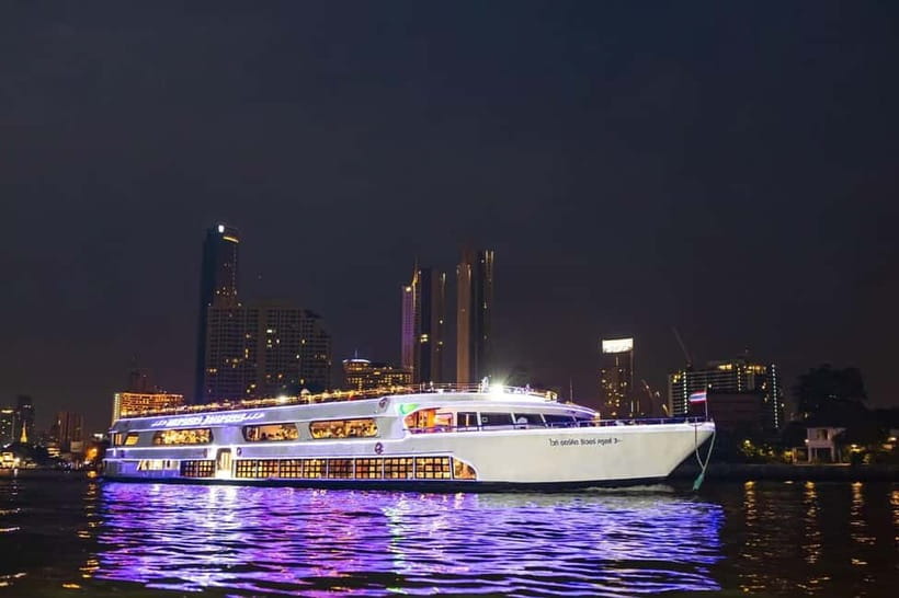 Bangkok: White Orchid Chao Phraya Cruise, Thai Buffet & Beer - Stepping aboard White Magnolia: ICONSIAM or Asiatique boarding