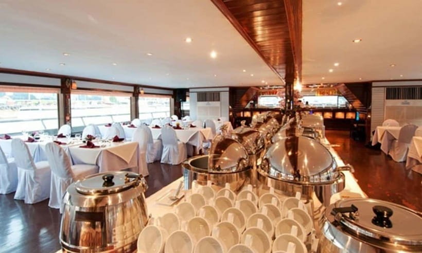 Bangkok: White Orchid Chao Phraya Cruise, Thai Buffet & Beer - Cabaret by Bangkok drag queens: only for the 19:00 session