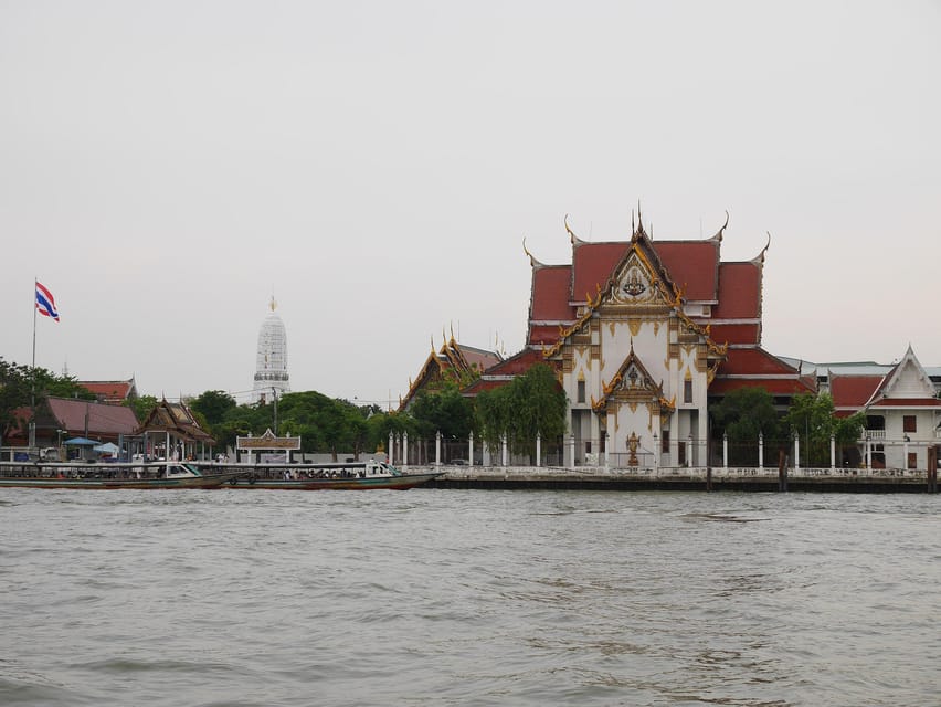Bangkok with a Private Car and Driver Customizable Tours - Pickup timing, airport fees, and the no-show risk