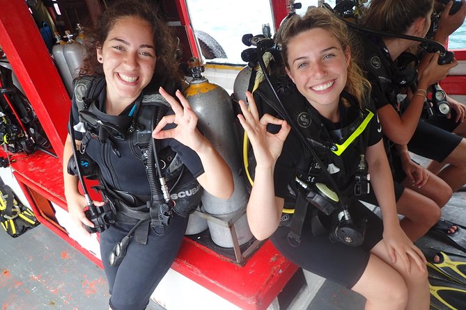 Become certified diver in 3 days - PADI Open Water Diver course on Koh Tao - Should you book Scuba Birds for your Koh Tao certification?