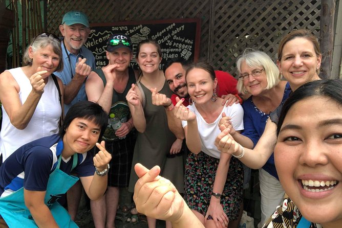 Benny's Home Cooking Chiang Mai - Small group instruction with Benny and the kitchen fairies