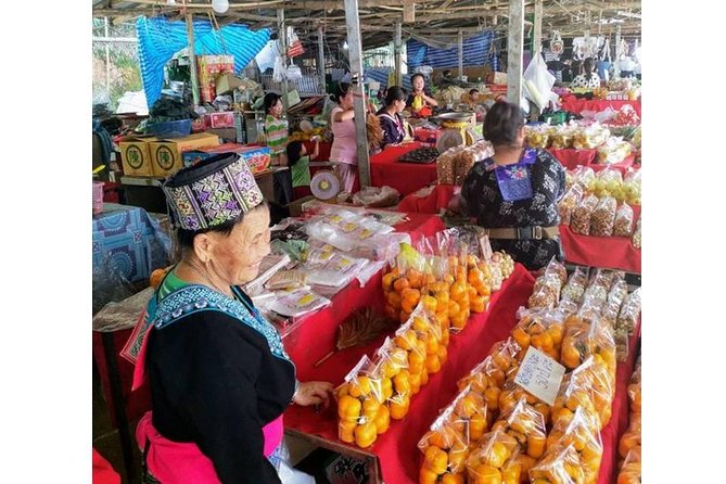 Best Places in Chiang Rai White, Blue, Big Buddha, Tea Plantation - Timing, comfort, lunch, and what to pack for heat