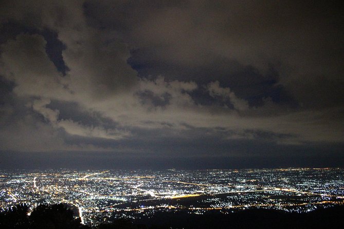 Best seller!! Amazing Night tour, Doi Suthep + Wat umong - Top Must visit! - Pickup, Small-Group Comfort, and What to Bring