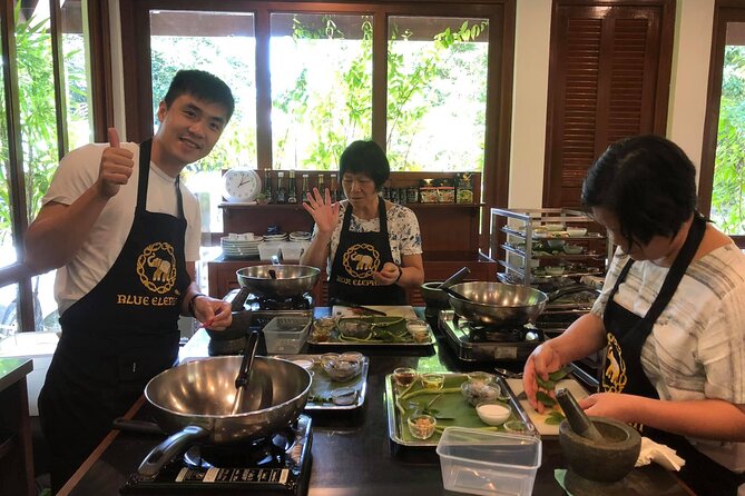 Blue Elephant Thai Cooking Class with Market Tour in Phuket - Lunch at 1:15pm, eat what you made