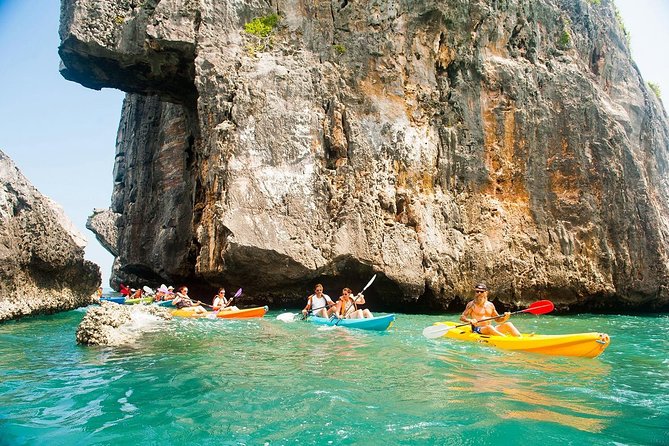 Blue Stars Kayaking Adventure in Angthong Marine Park - Ko Mae Ko and the emerald lake hike tradeoff
