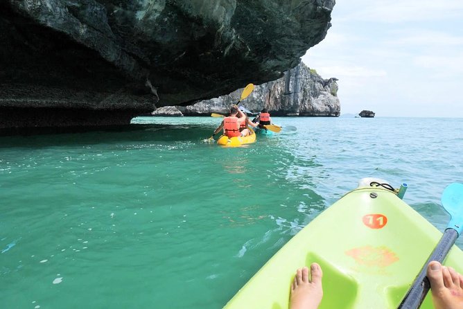 Blue Stars Kayaking Adventure in Angthong Marine Park - Ko Wua Talap: bigger island, beach reset, optional viewpoint