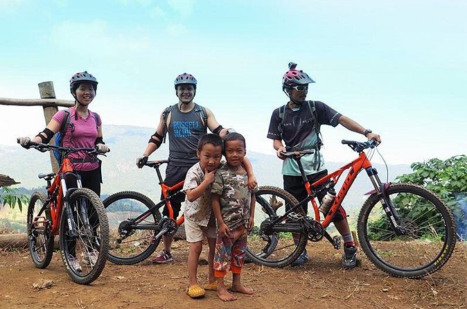 Buffalo Soldier Trail Mountain Biking Tour from Chiang Mai with Lunch - Lunch at 12:00 pm, snack at 4:00 pm, and why that pacing helps