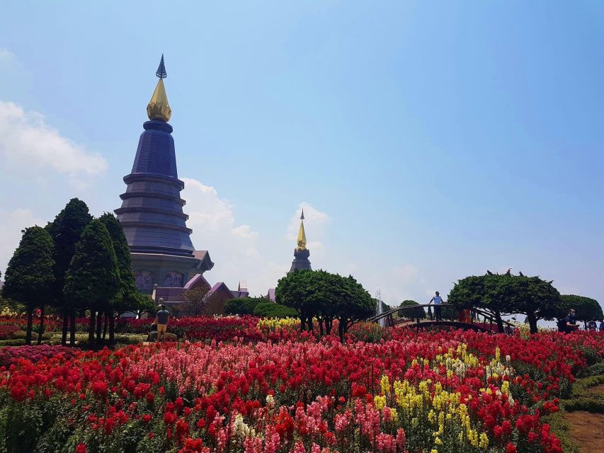 Chang Mai: Doi Inthanon Day Tour w/Waterfalls & Hilltribes - What to pack for a cooler altitude day