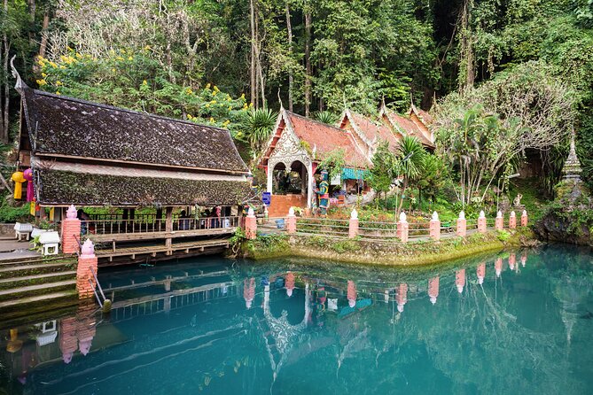 Chiang Dao Cave Trekking Small Group Tour – Full Day - The market stop: a small pause that makes the whole day feel local