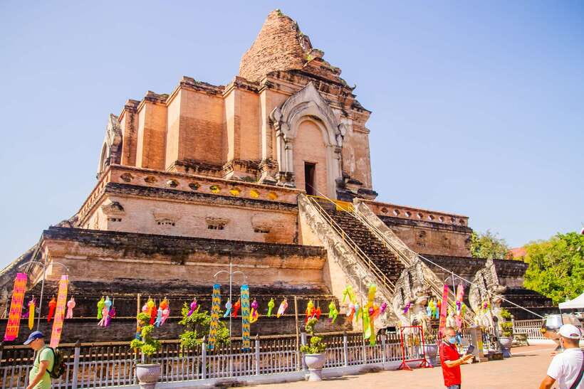 Chiang Mai: 3 Hour Old City and Temples Guided Walking Tour - Who This Tour Fits Best (And Who Might Skip It)