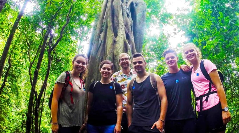 Chiang Mai: 7-Hour Doi Suthep National Park Summit Hiking - Wat Phra That Doi Suthep, the Temple Stop With the Big Feel