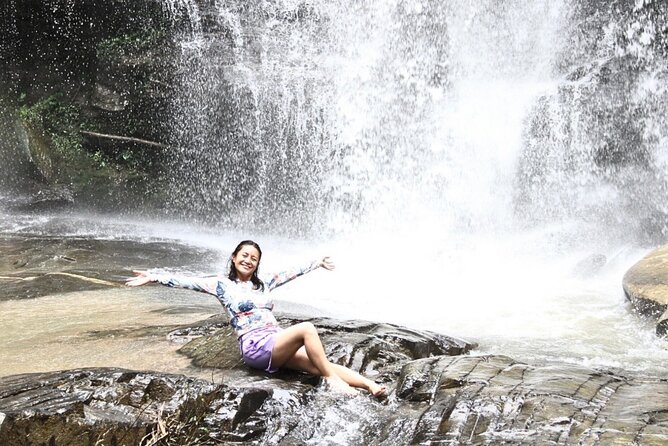 Chiang Mai Adventure ATV Secret Waterfall and Bamboo Rafting - Bamboo Rafting on the Wang River: Calm Jungle Views and That One Fun Bump
